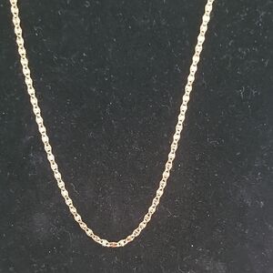Pretty Bird 18k Goldplated Chain.